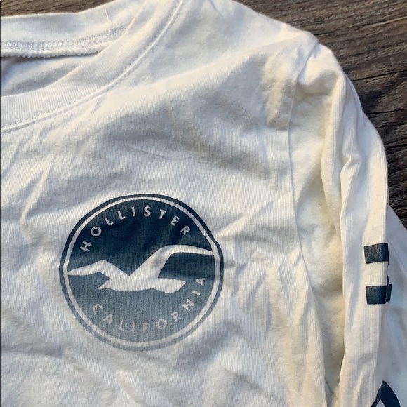 HOLLISTER TEE - Picture 2 of 2
